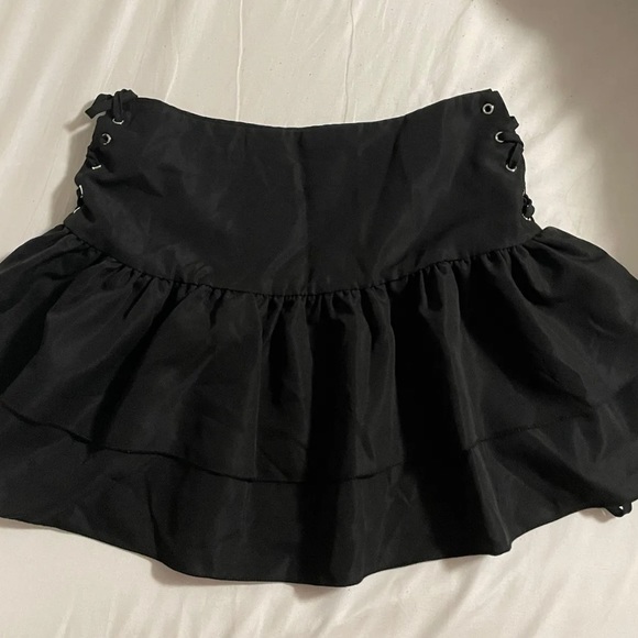 Black Drawstring Layered Ruffle Skirt - Picture 6 of 7